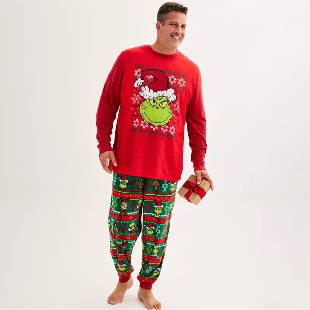 NWT - bag opened the grinch 2 piece pajama set size women’s medium